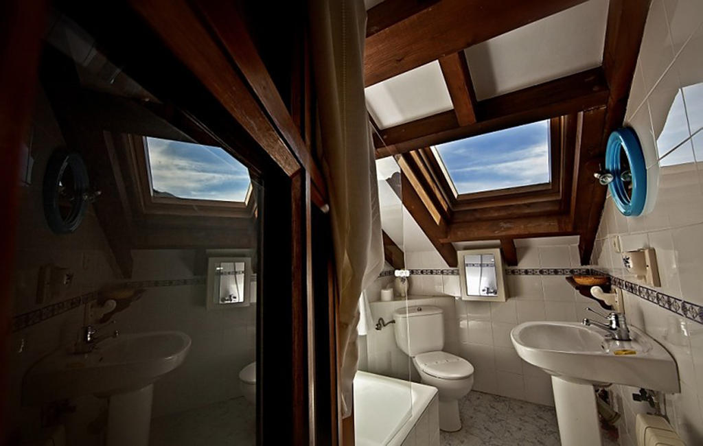 Maison d'hôtes El Camino Real II * à Poo  Chambre photo