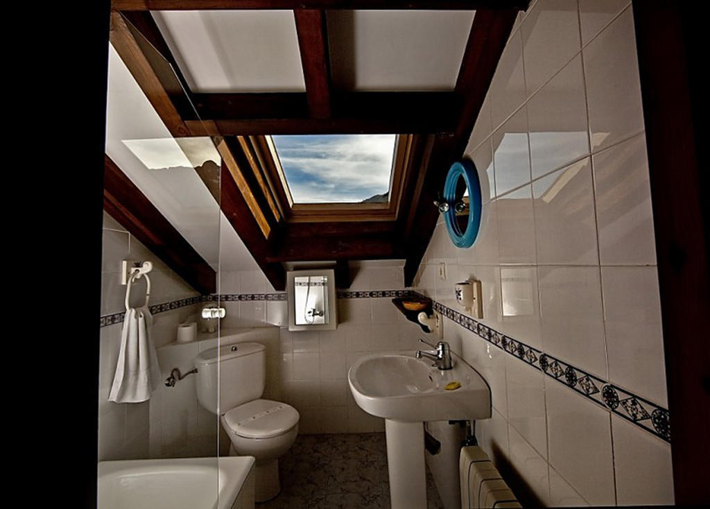 Maison d'hôtes El Camino Real II * à Poo  Chambre photo