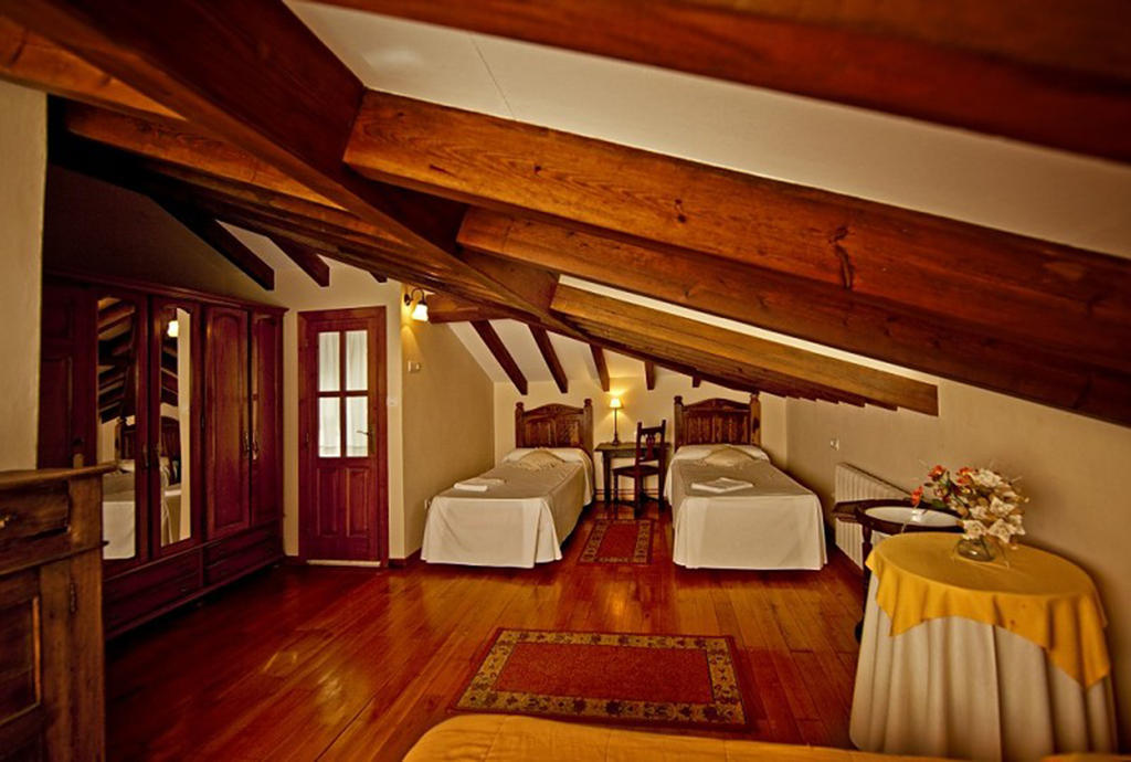 Maison d'hôtes El Camino Real II * à Poo  Extérieur photo