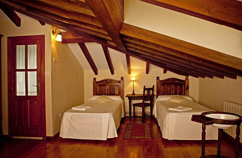 Maison d'hôtes El Camino Real II * à Poo  Extérieur photo