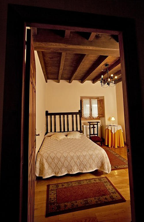 Maison d'hôtes El Camino Real II * à Poo  Chambre photo